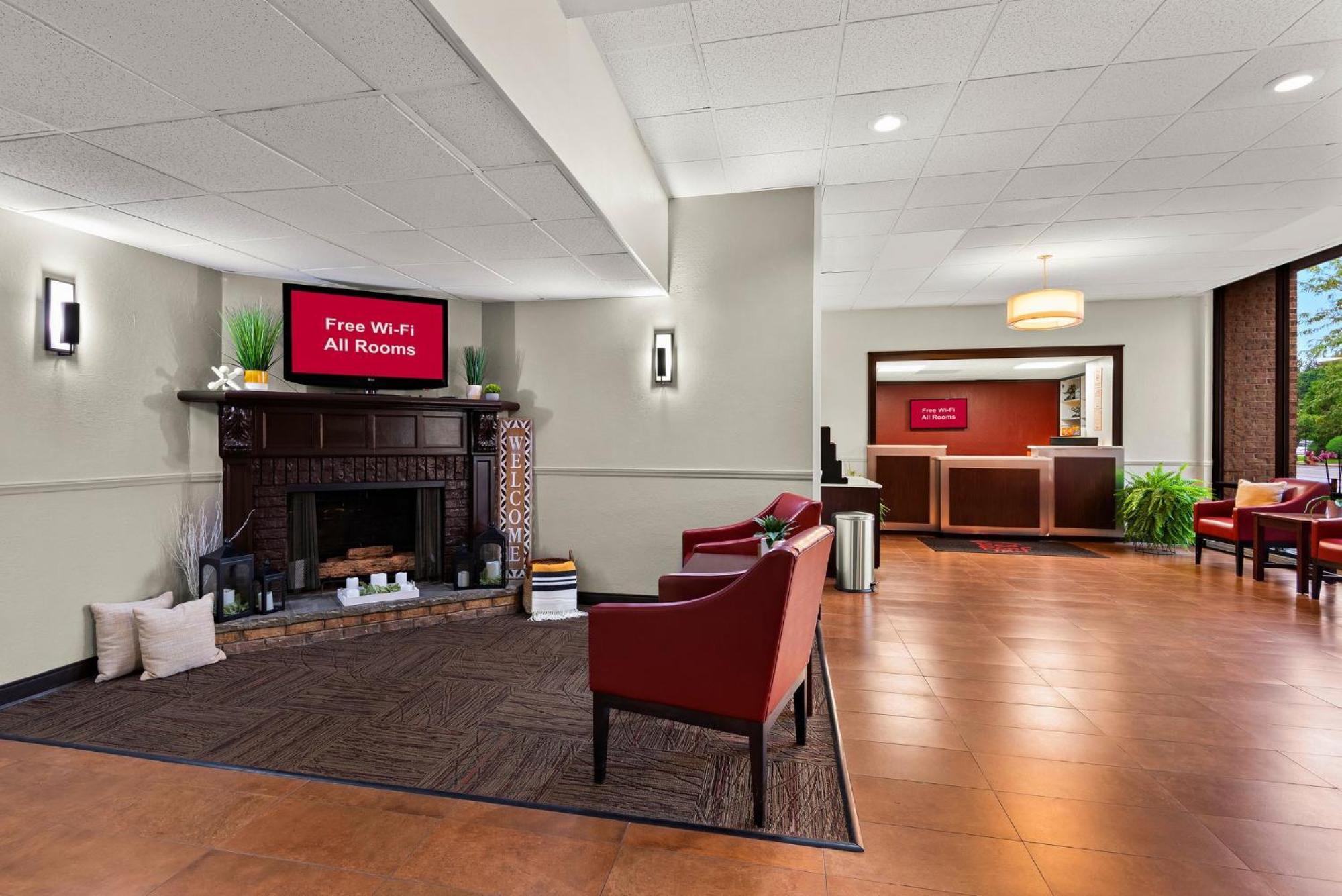 Red Roof Inn Norwich Bagian luar foto