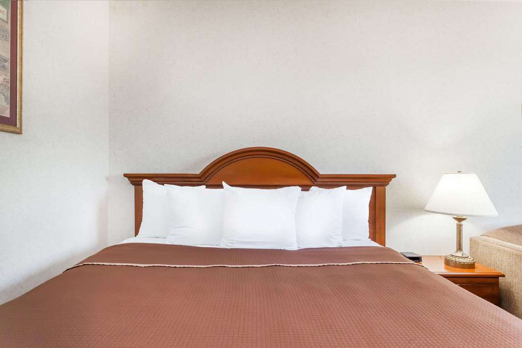 Red Roof Inn Norwich Ruang foto